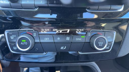 BMW X1 xDrive 18d 150 BVA8 - Xline – 2017 – 96618 km – Diesel – Boîte Automatique — photo 16