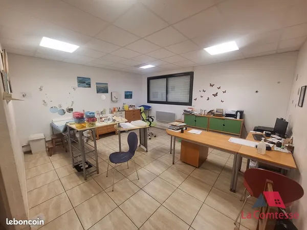 Local 44 m² Marseille