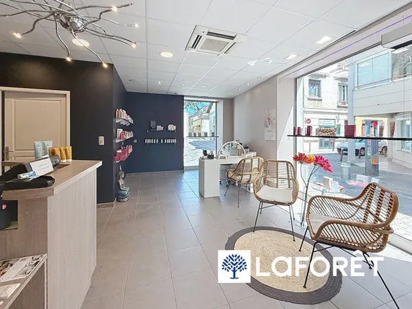 Fonds de commerce 68 m²