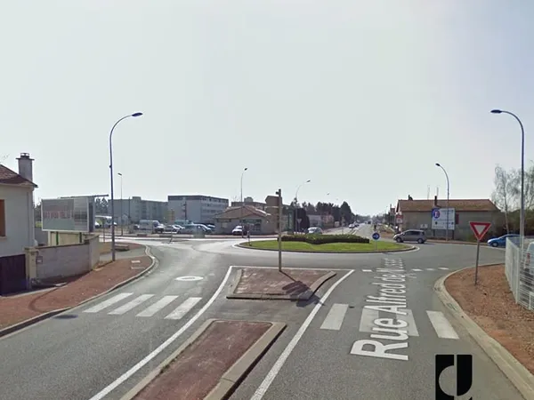 Local commercial Mably 200 m2