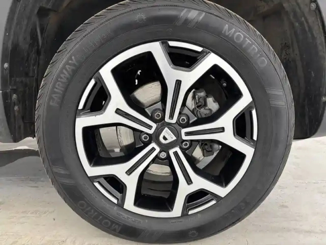 Dacia Duster blue dci 115 4x2 — photo 46
