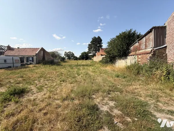 Terrain 1886 m²