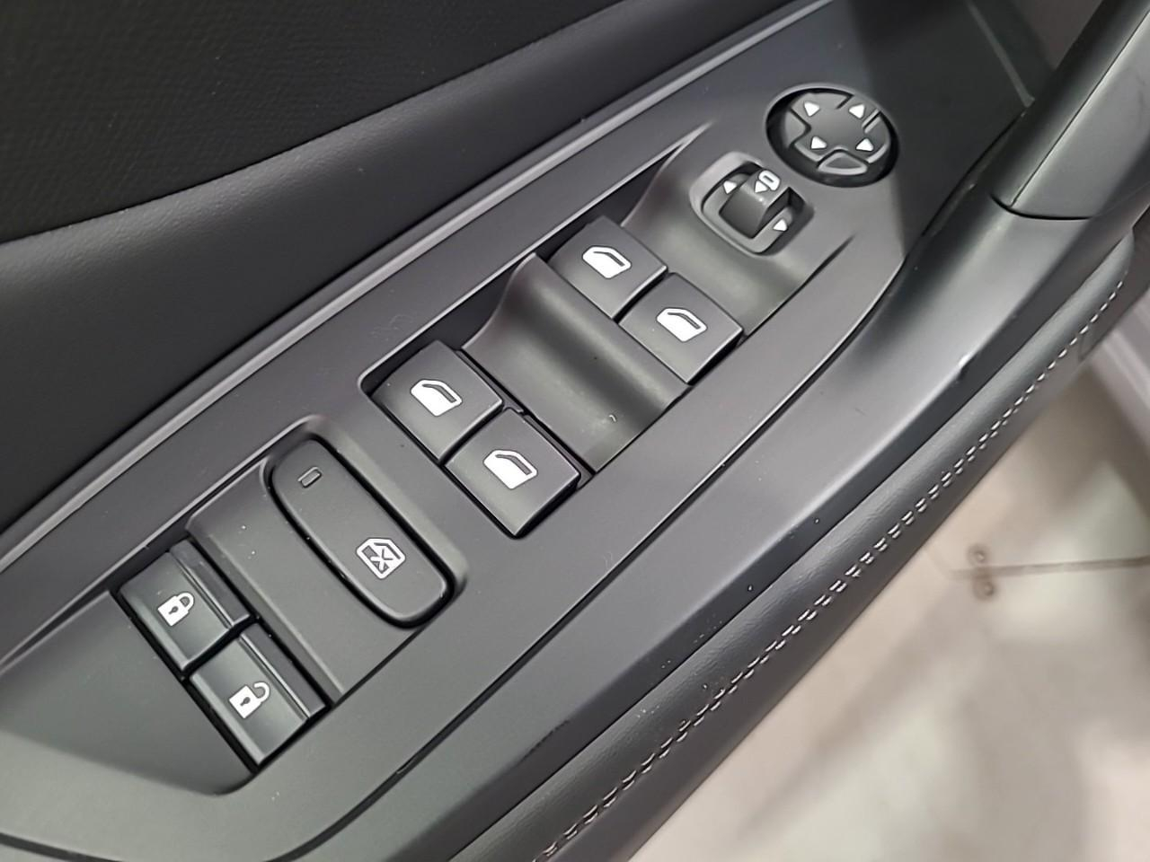 Peugeot 308 hybrid 145 e-dcs6 allure — photo 20