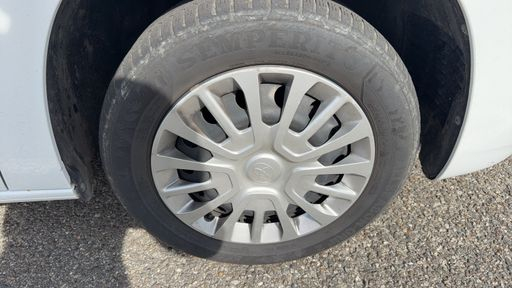 Toyota ProAce City 1.5L D-4D 102 - Active – 2024 – 68515 km – Diesel – Boîte Manuelle — photo 21