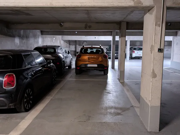 Loue parking