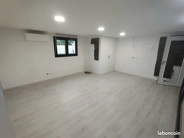 Bureaux 105 m² LA VERPILLIERE