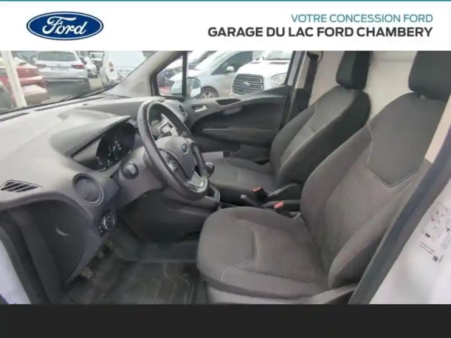 Ford Transit Courier 1.0e 100ch stop&amp;start limited — photo 5