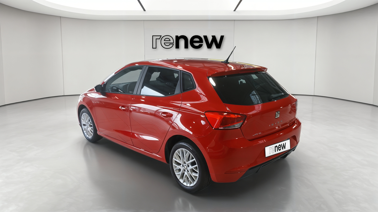 Seat Ibiza 1.0 80 ch S/S BVM5 — photo 3