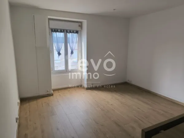 Studio Dallby/ proche Gare idéal etudiant ou investisseurs