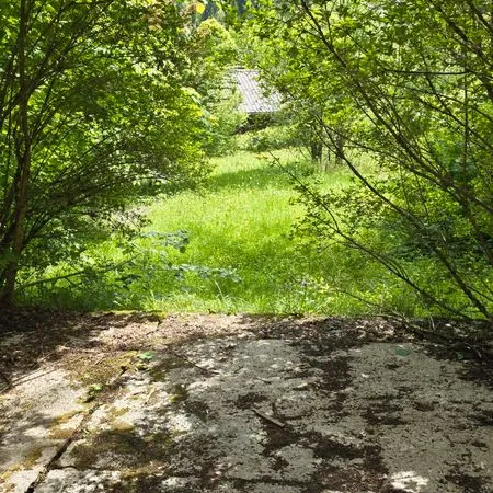 Morez - appartement 100 m² + jardin 450 m² - vues montagnes - sans charges