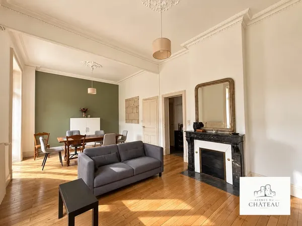 APPARTEMENT DE CHARME, 87 m2 AVEC BALCON FILANT