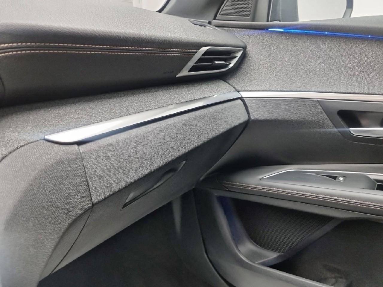 Peugeot 3008 1.2 puretech 130ch s&s bvm6 gt line — photo 28