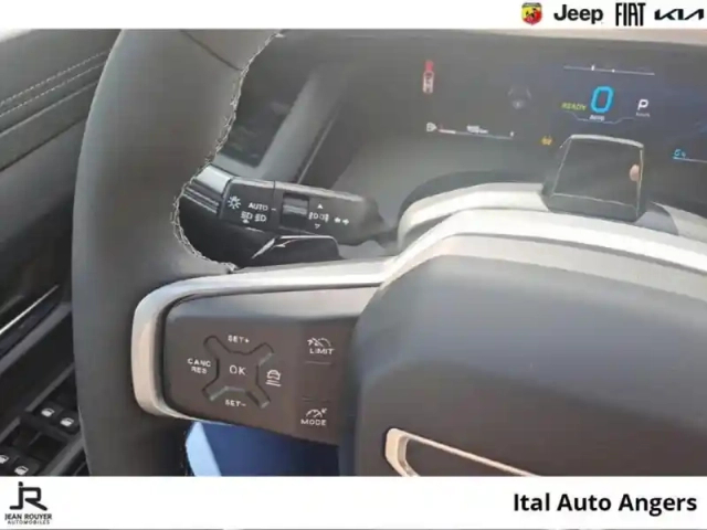 Jeep Compass 1.6 turbo t4 225ch e-hybrid plug-in summit bvr7 — photo 14