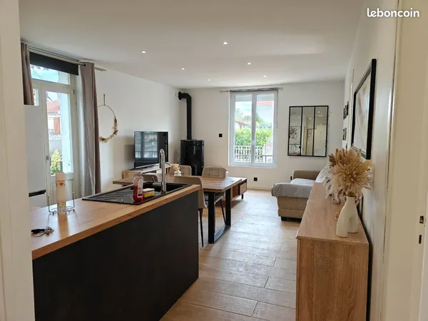 Appartement 54 m² avec jardin privatif de 69 m² - 2 chambres - Rez-de-chaussée