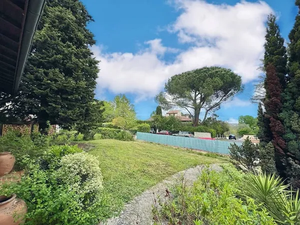 MAISON T7 206m² AUZEVILLE-TOLOSANE