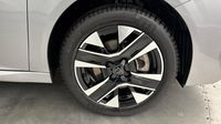 Peugeot 208 1.2 Hybrid 100ch Allure e-DCS6 — photo 20