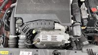 Peugeot 2008 1.2 PureTech 100ch S&S Allure Pack — photo 20