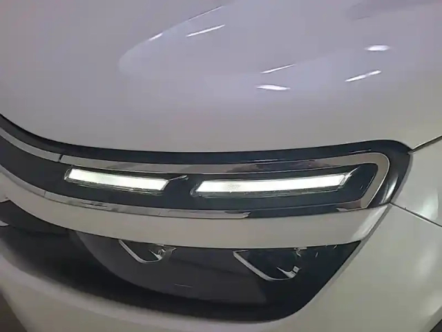 Citroën C5 Aircross hybride rechargeable 225 s&amp;s e-eat8 — photo 19