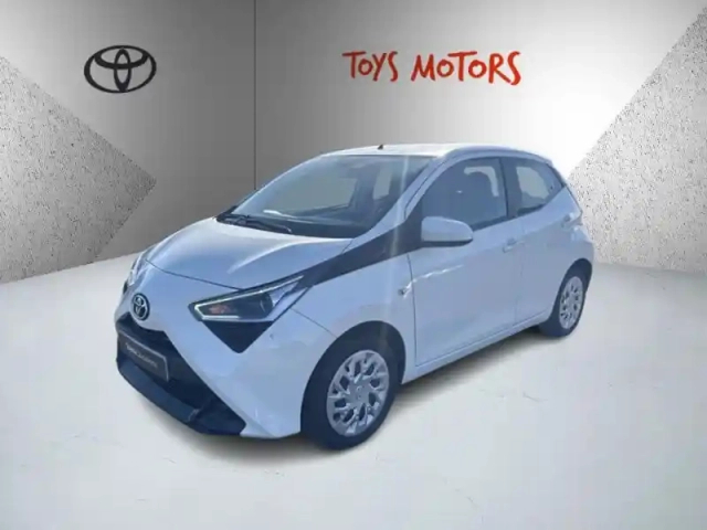 Toyota Aygo 1.0 vvt-i x-play