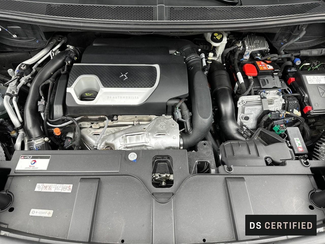 Ds Ds 7 crossback hybride rechargeable e-tense 300 eat8 4x4 rivoli — photo 15