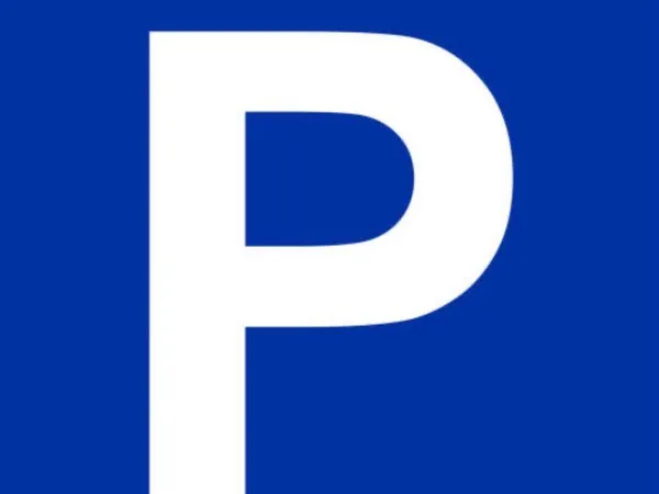 Grande place de parking souterrain - Krutenau / Rivetoile