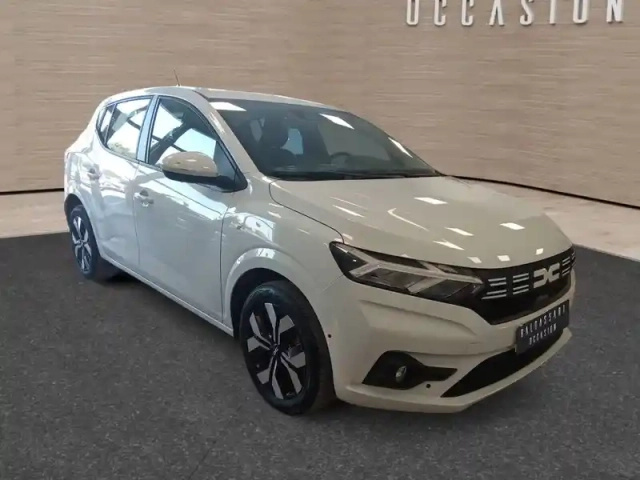 Dacia Sandero tce 90 cvt — photo 7