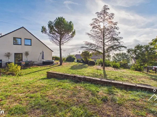 Propriété 9 pièces 182 m²