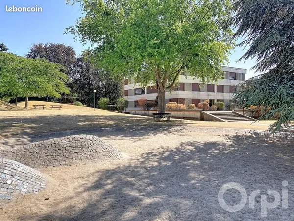 Appartement 4 pièces 74 m²