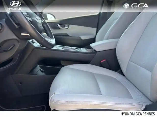 Hyundai Kona electric 64kwh - 204ch executive — photo 13