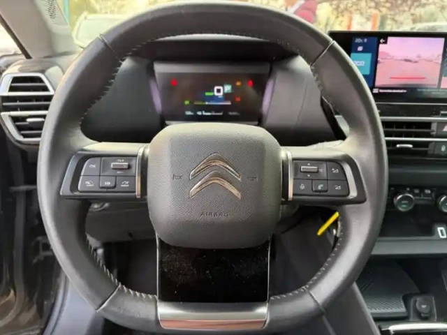 Citroën C4 moteur électrique 136ch (100 kw) feel pack automatique — photo 10