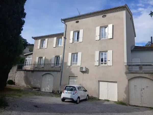 VENTE - IMMEUBLE - 236 M2 HAB - 13 PIECES - ALES