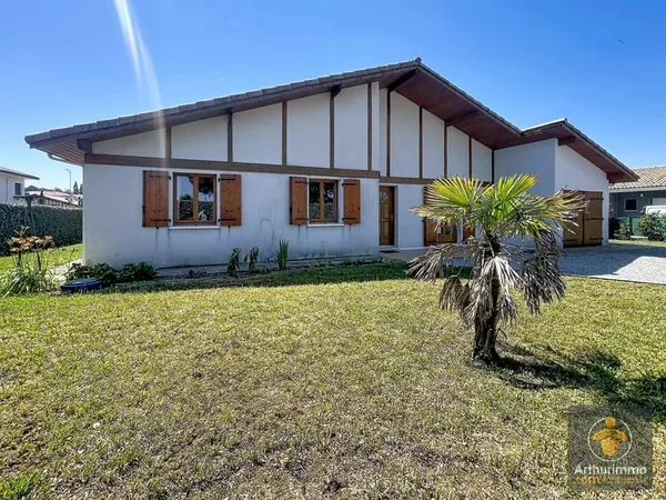 Maison - 4 pièces - 110 m²