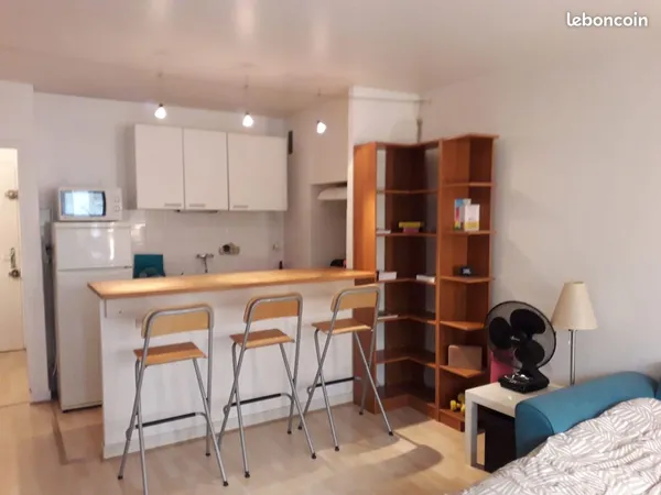 Beau studio meublé Paris 14ème