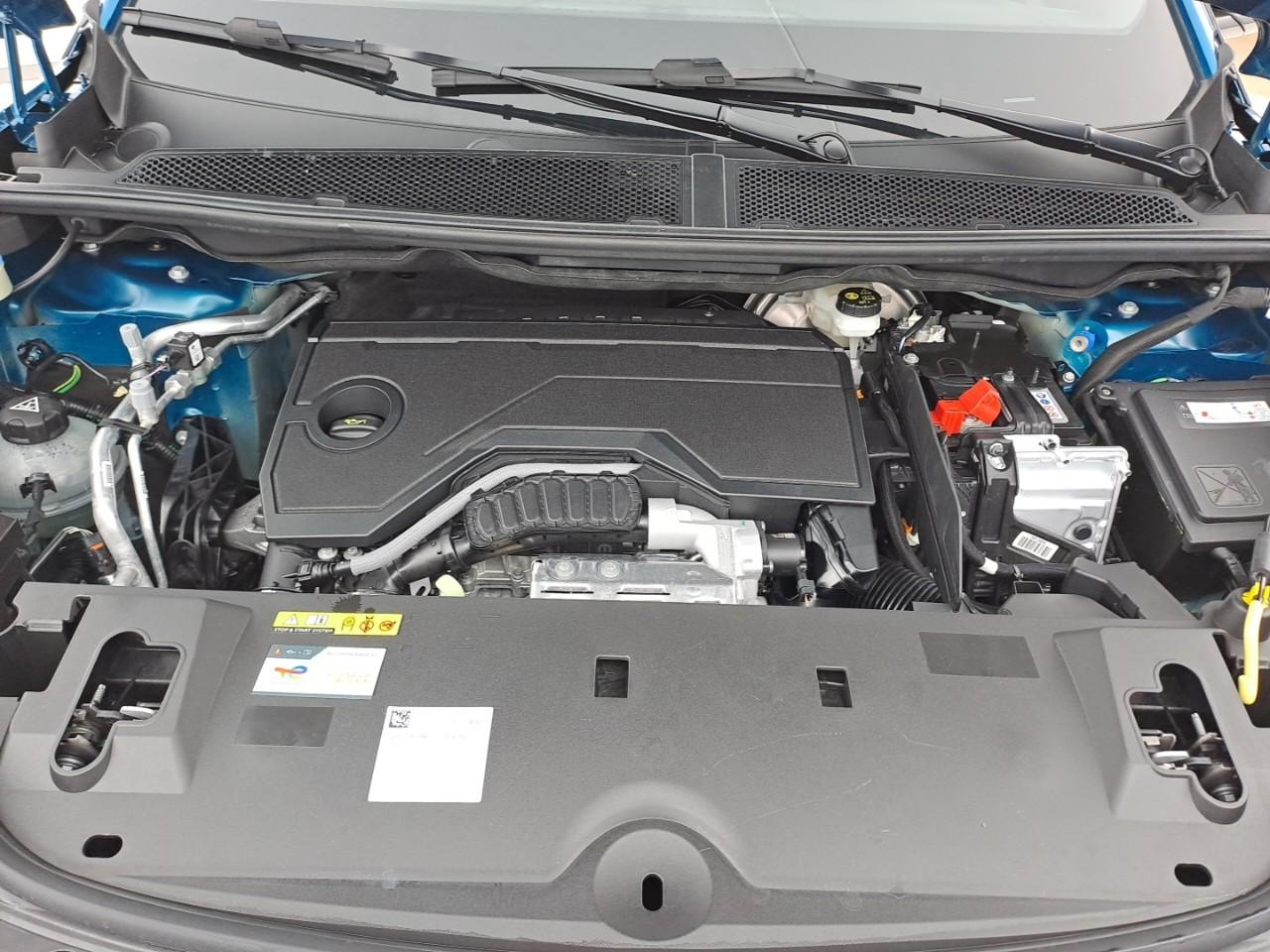 Peugeot 5008 hybrid 145 ch e-dcs6 allure — photo 16
