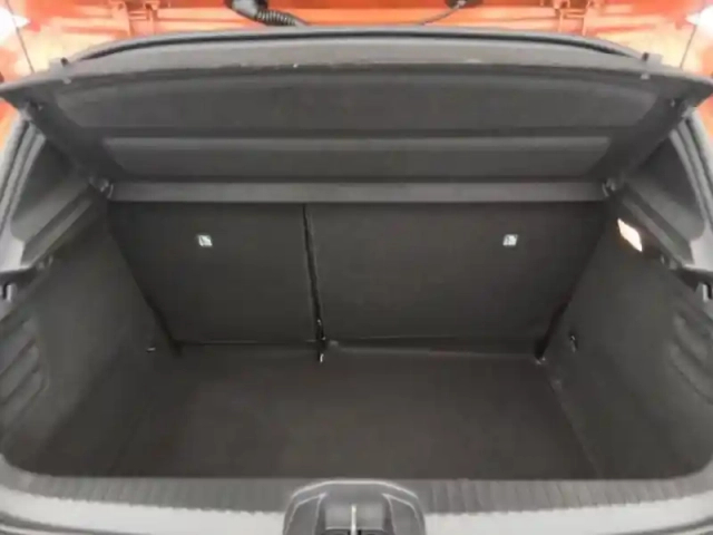 Renault Clio 1.0 tce 90ch evolution — photo 12