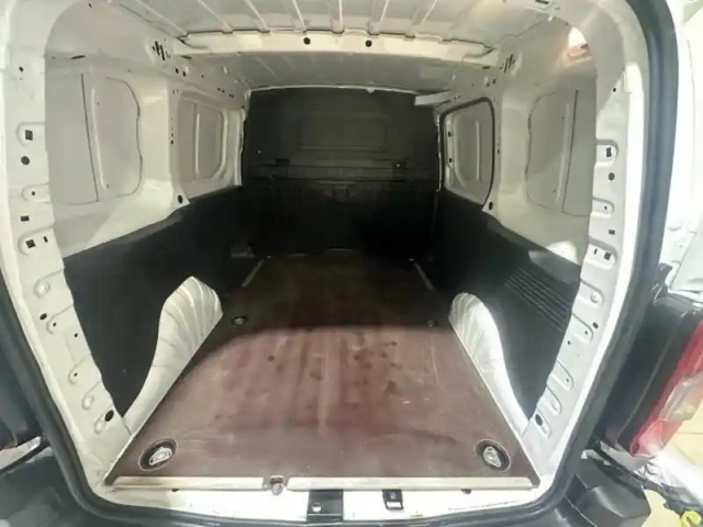 Citroën Berlingo van m 650kg bluehdi 100 s&amp;s driver bvm5 — photo 6