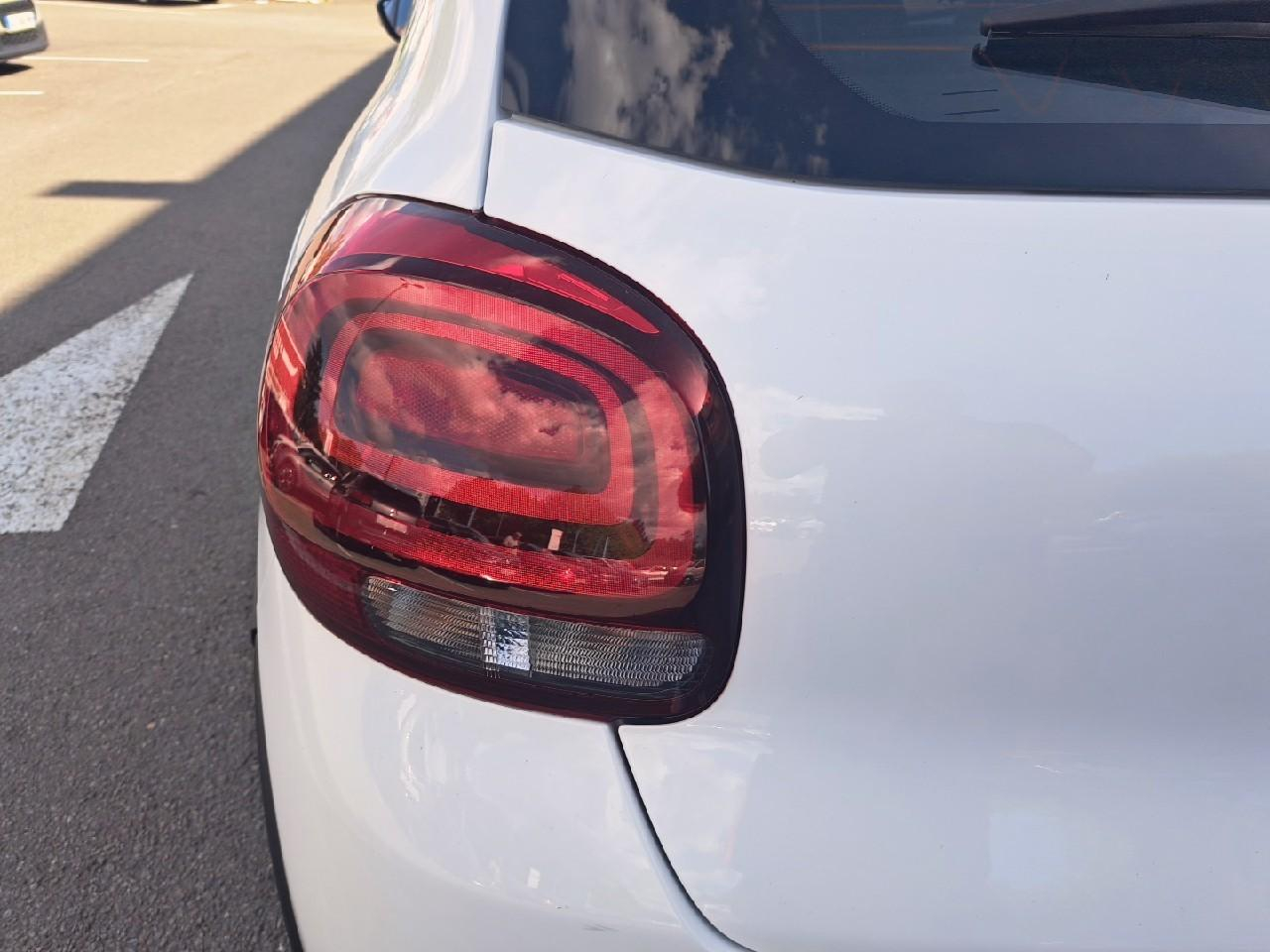 Citroën C3 bluehdi 100 bvm6 you — photo 17