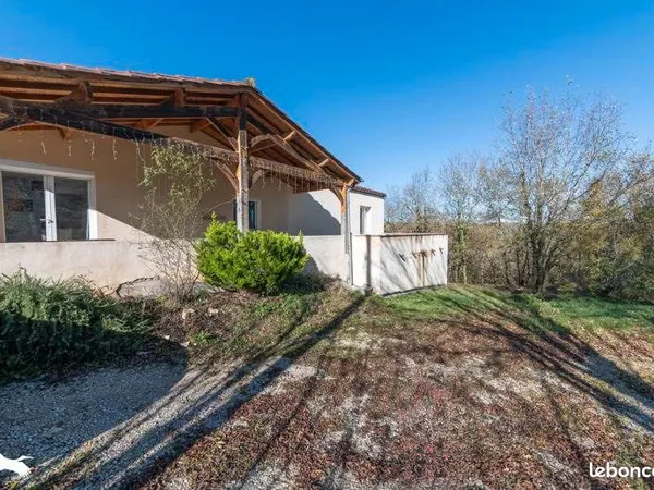 Maison 6 pièces 130 m²