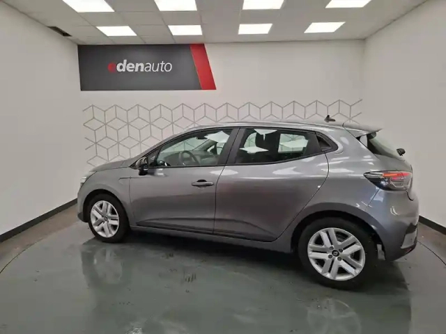 Renault Clio blue dci 100 ch gsr2 — photo 74