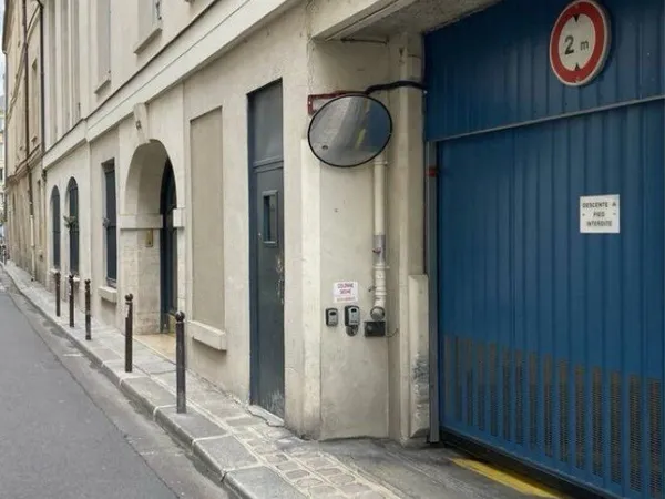 Place de parking Paris 4 à louer