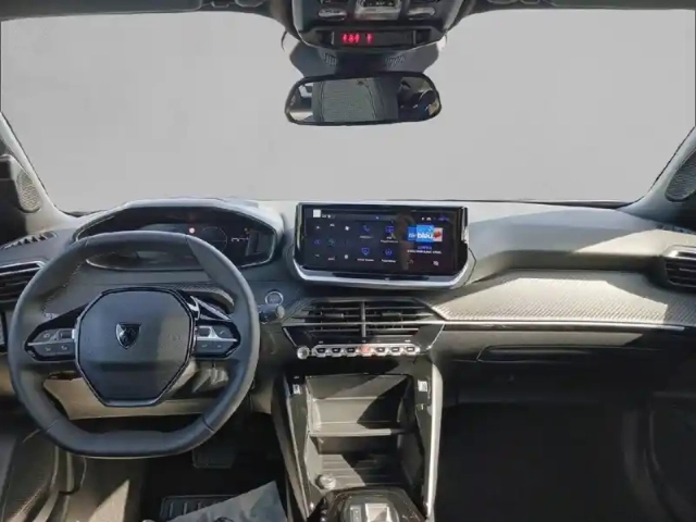 Peugeot 2008 hybrid 145 e-dcs6 — photo 8