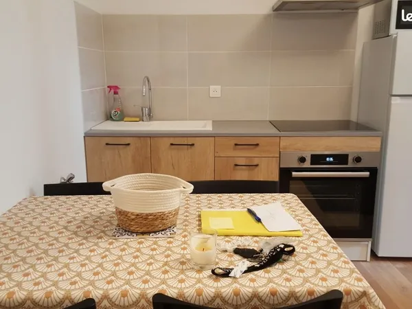 Immeuble 12 pièces 345 m²
