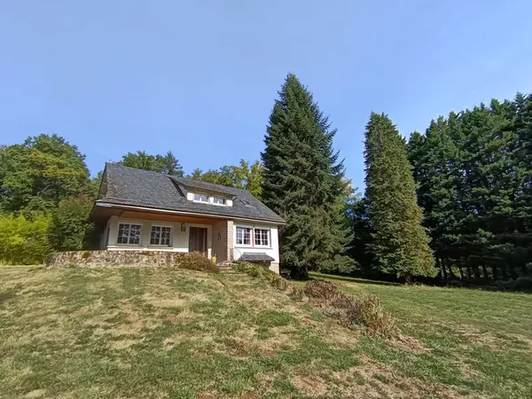 Maison à Lagraulière en Corrèze