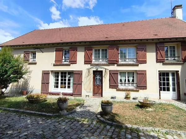 Maison 7 pièces 190 m²