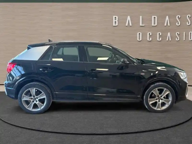 Audi Q2 35 tfsi 150 s tronic 7 — photo 48