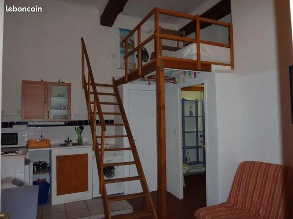Studio 1 pièce 17 m²