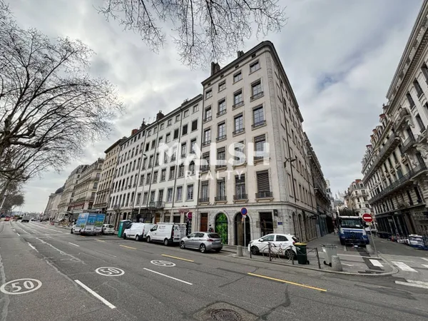 Bureaux 172 m²