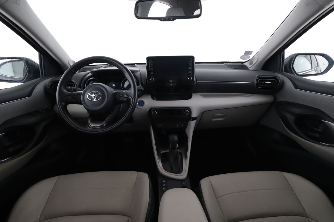 Toyota Yaris 1.5 Hybride Iconic — photo 11