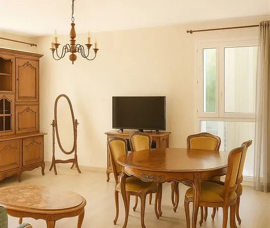 Appartement 70 m² - 2 chambres, balcon, parking et cave