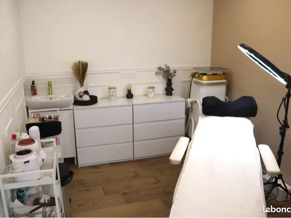 Bureau et espace de travail Location Agen 1p 15m² 450€